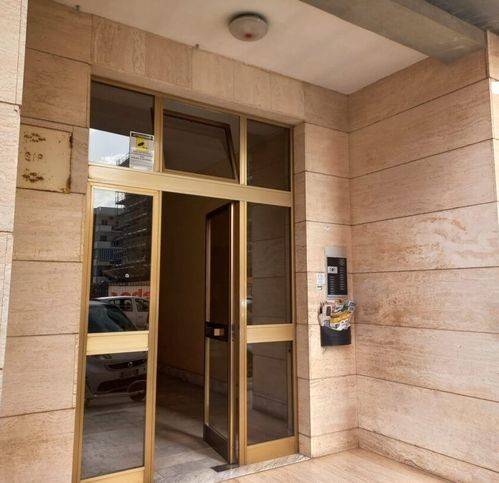 Appartamento a Bari in Via Battaglia Di Monte Lungo - Foto 2