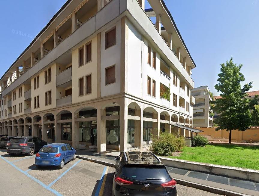 Box / garage a Legnano in Piazza Don Luigi Sturzo - Foto 4