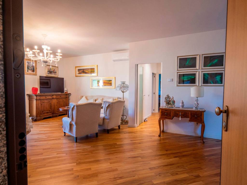 Appartamento a Prato in Via Maria Montessori, 6 - Foto 2