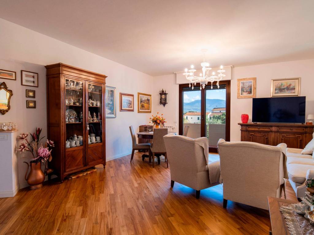 Appartamento a Prato in Via Maria Montessori, 6 - Foto 5