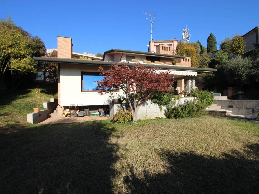 Villa a Castiglione delle stiviere in Via dei Mandorli - Foto 4
