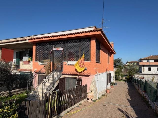 Villa a Aprilia - Foto 2