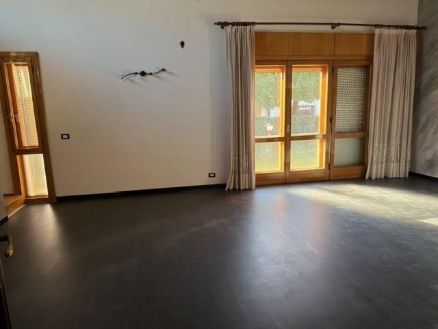 Villa a Udine in Via Basiliano, 5 - Foto 3