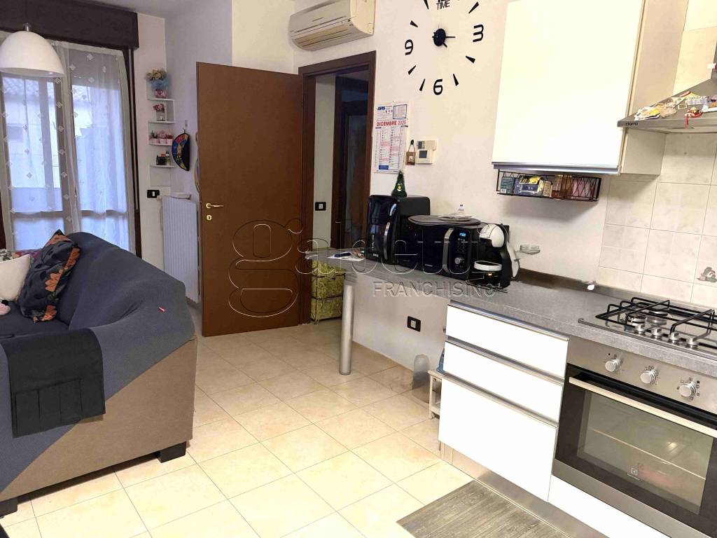 Appartamento a Ferrara in Via Vincenzo Bellini - Foto 4