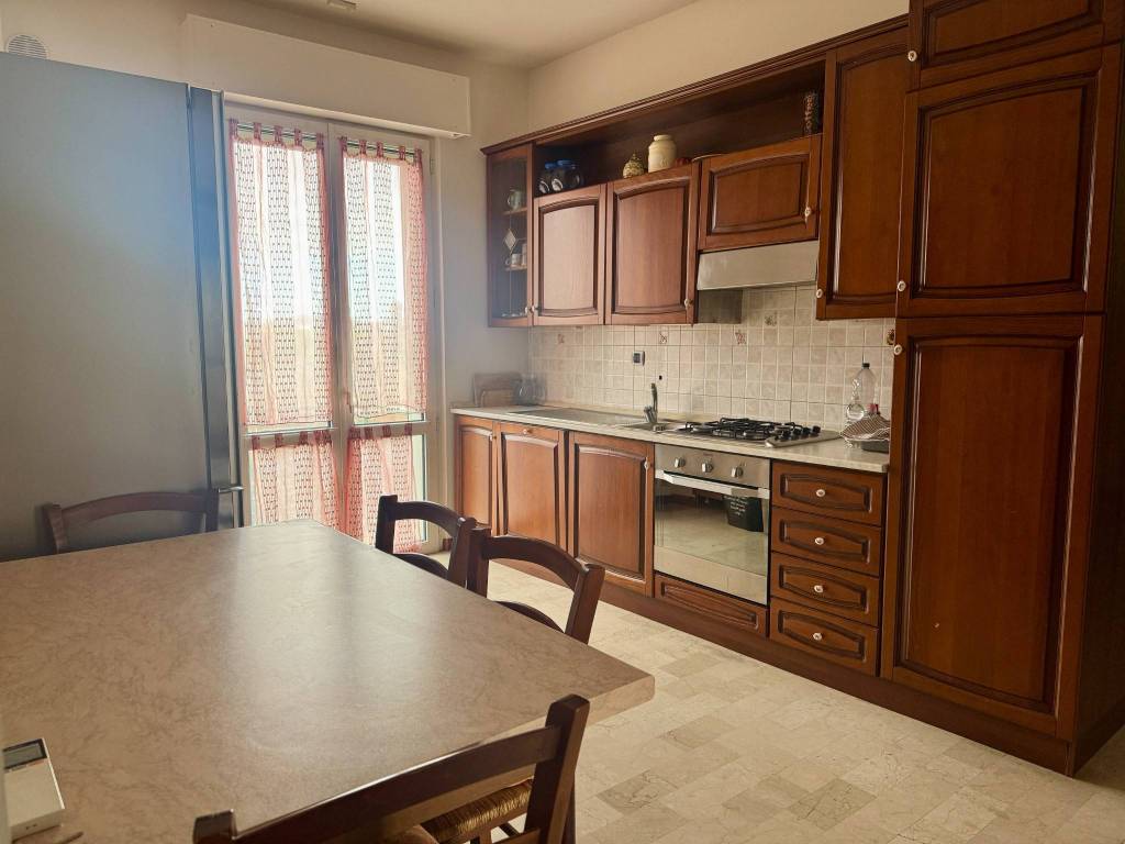 Appartamento a San severino marche in Via Antonio di Piergiacomo, 1 - Foto 2