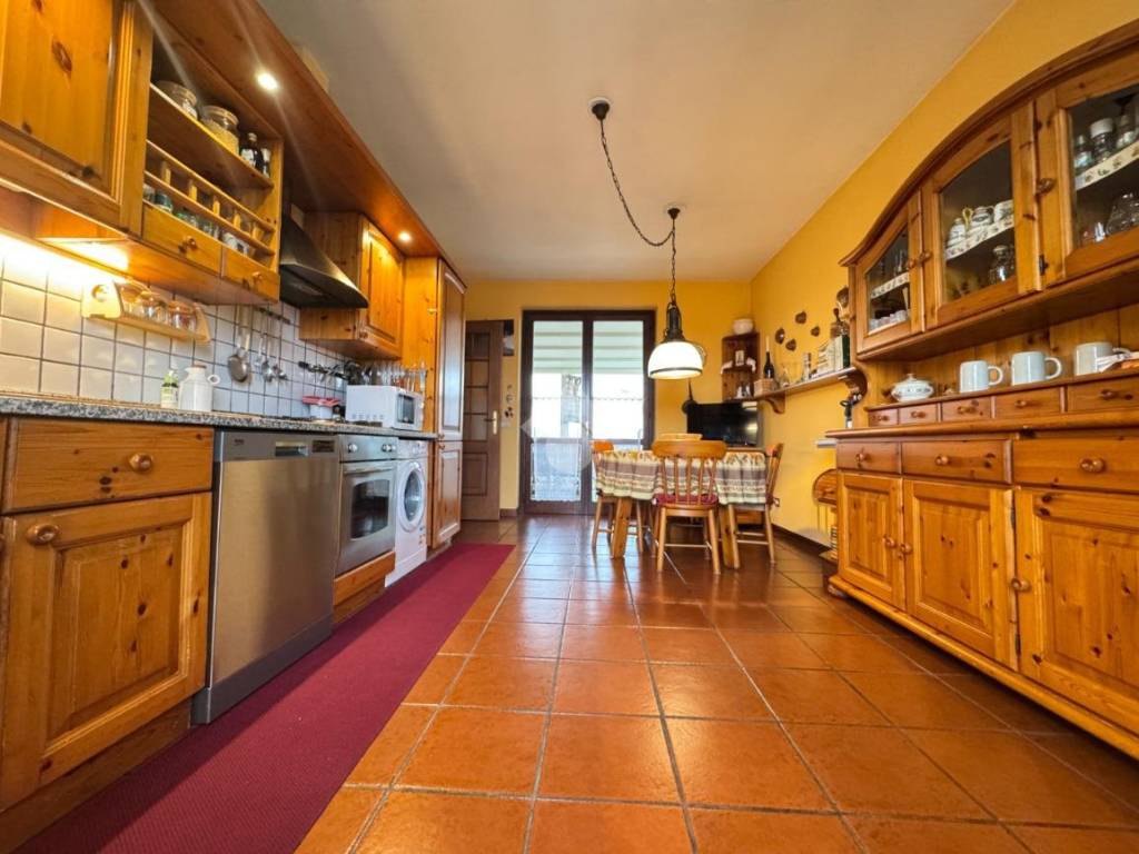 Appartamento a Cameri in Via Risorgimento, 13 - Foto 2