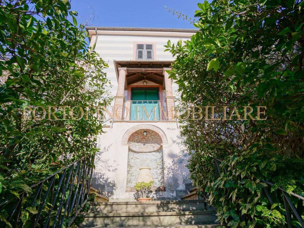 Appartamento a Rapallo in Corso Goffredo Mameli, 377 - Foto 3