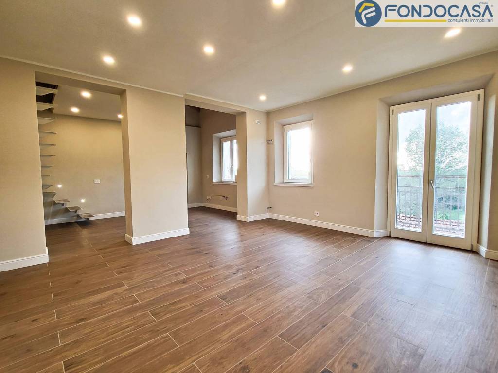 Appartamento a Seravezza in Via Barsanti, 66 - Foto 2