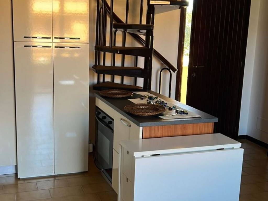 Appartamento a San felice del benaco in Viale Italia - Foto 2