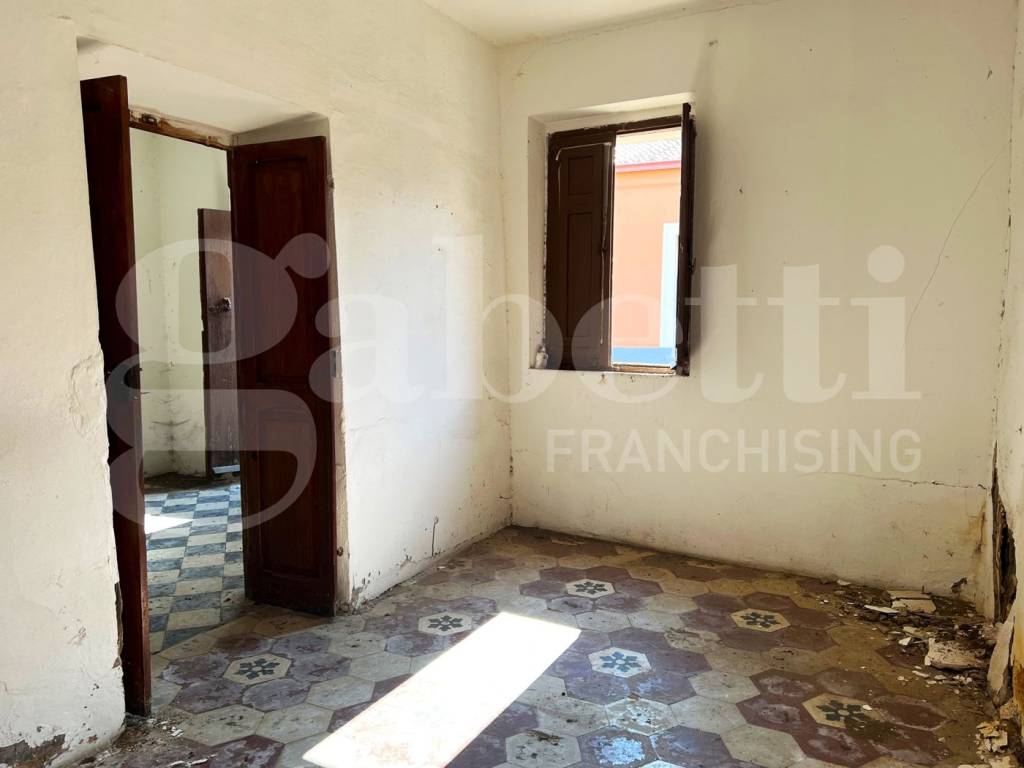 Casa indipendente a Oristano in Via Principe Umberto, 52 - Foto 3
