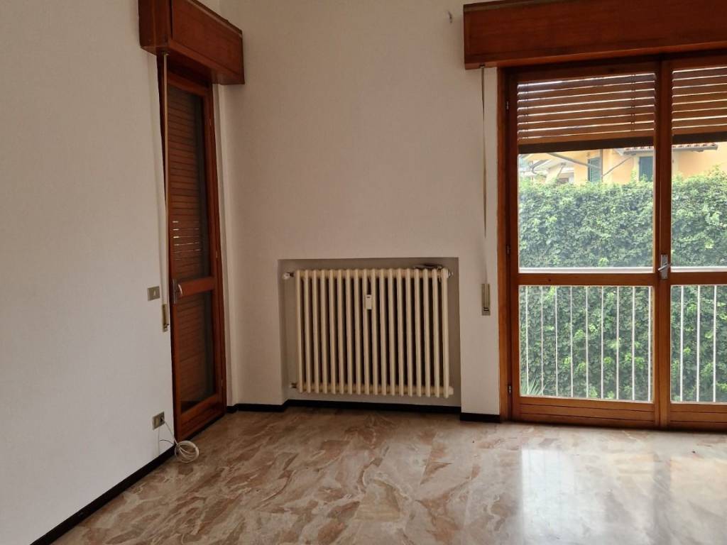Appartamento a Sannazzaro de' burgondi in Via Daglio - Foto 4