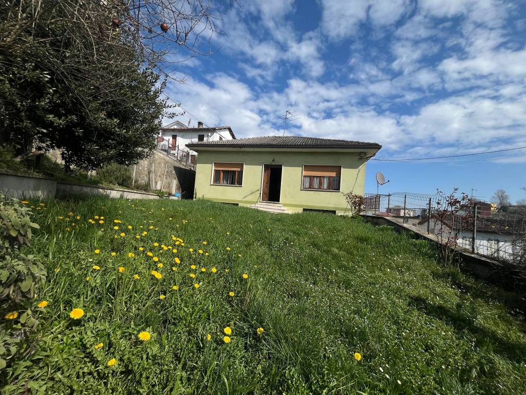 Villa a Cassinasco in Via Roma - Foto 4