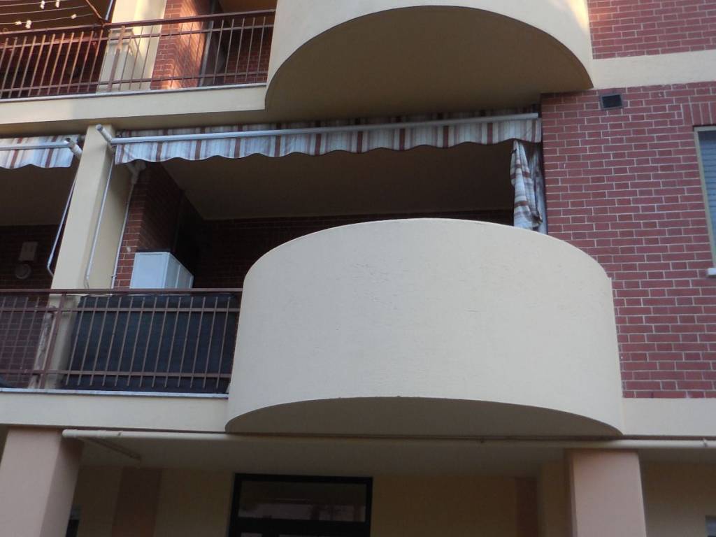 Appartamento a Chieri in Viale Cappuccini - Foto 3