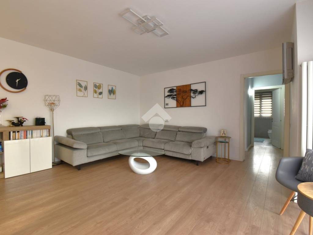 Appartamento a Pioltello in Via Bruno Munari, 7 - Foto 2