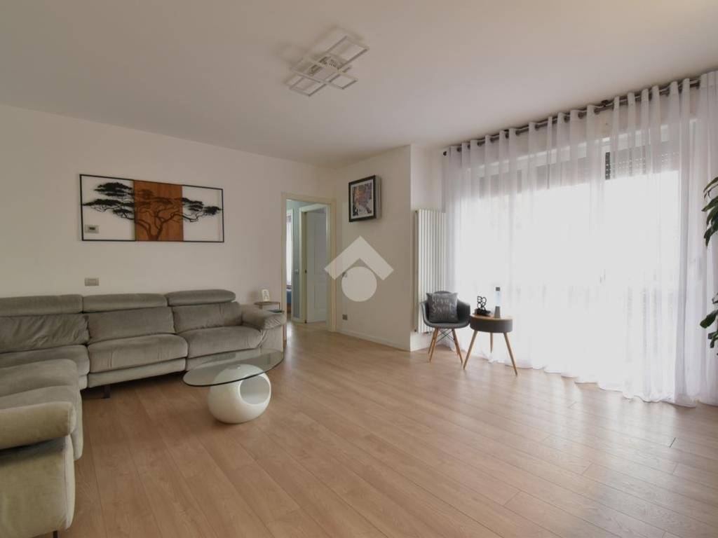 Appartamento a Pioltello in Via Bruno Munari, 7 - Foto 4