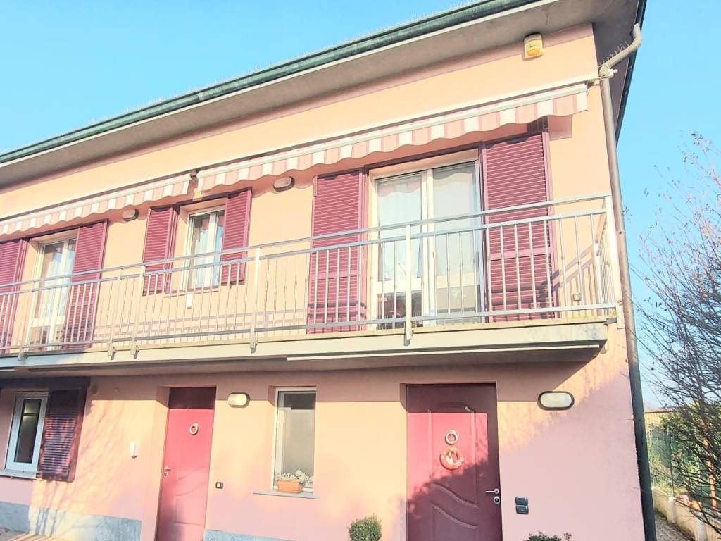 Appartamento a Rovellasca - Foto 2