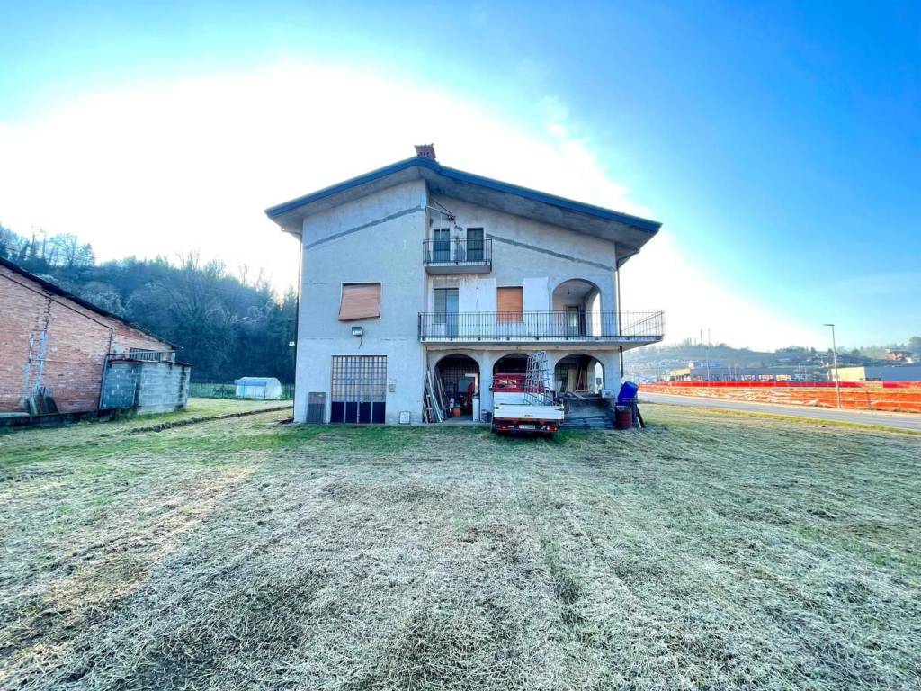 Casa indipendente a Canale in Via Mombirone, 50 - Foto 3