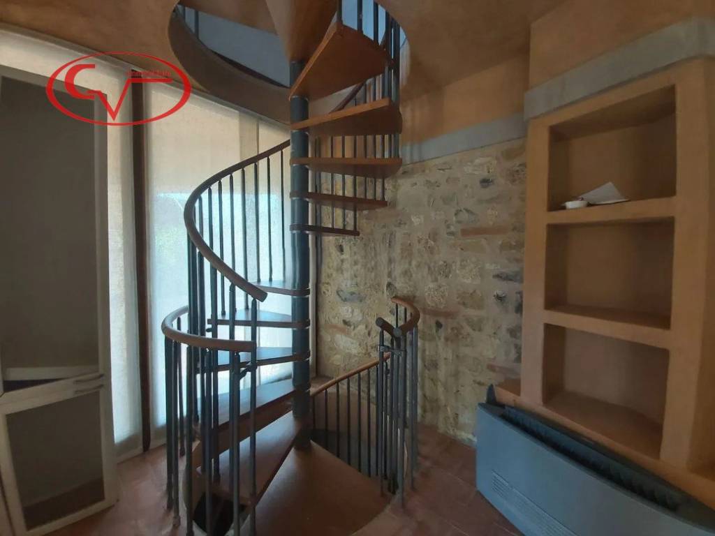 Appartamento a Gaiole in chianti in Via Roma - Foto 3