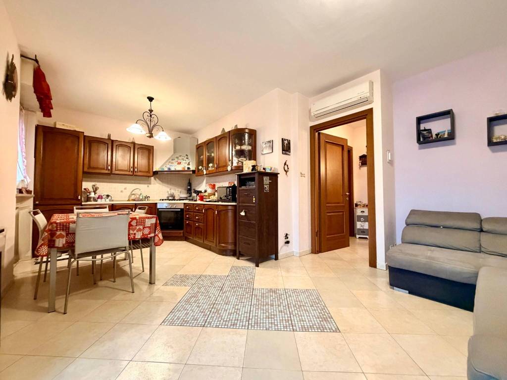 Appartamento a La loggia - Foto 4