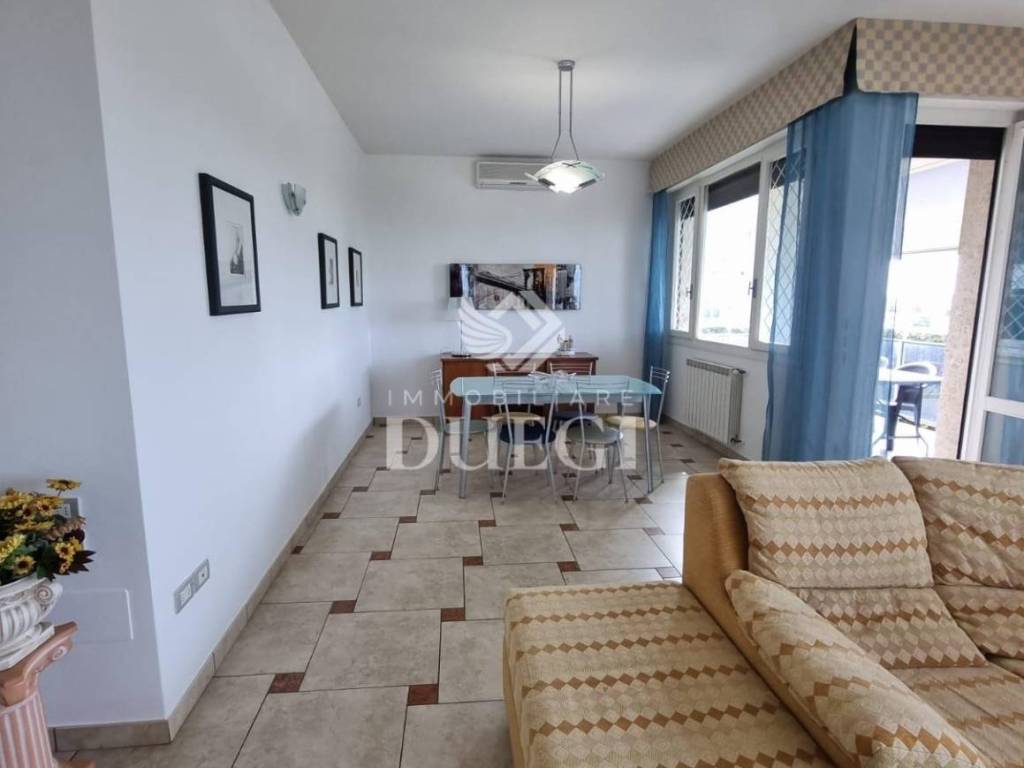 Appartamento a Viareggio in Viale Alfredo Belluomini, - Foto 4