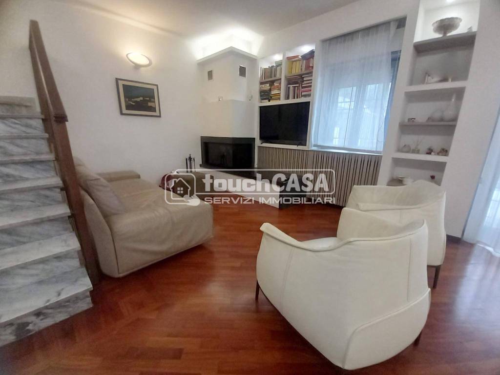Villa a Aversa in Via Eugenio Montale - Foto 4