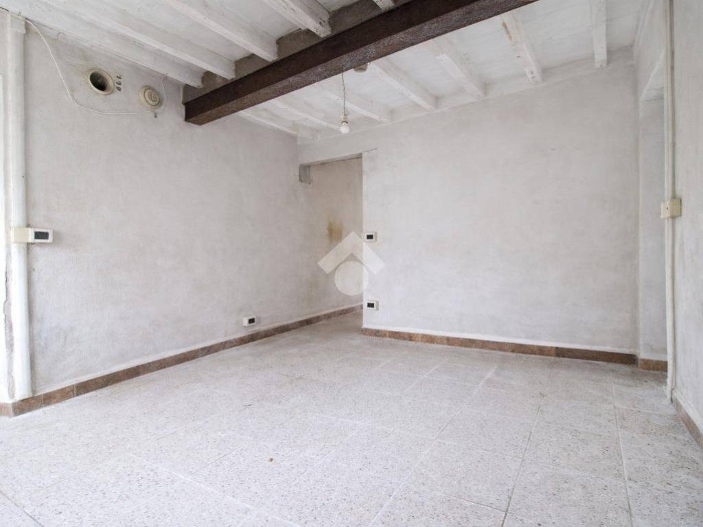 Casa indipendente a Baiso in Via Magliatica, 1 - Foto 3