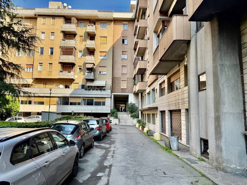 Appartamento a Brescia in Via Cipro - Foto 3