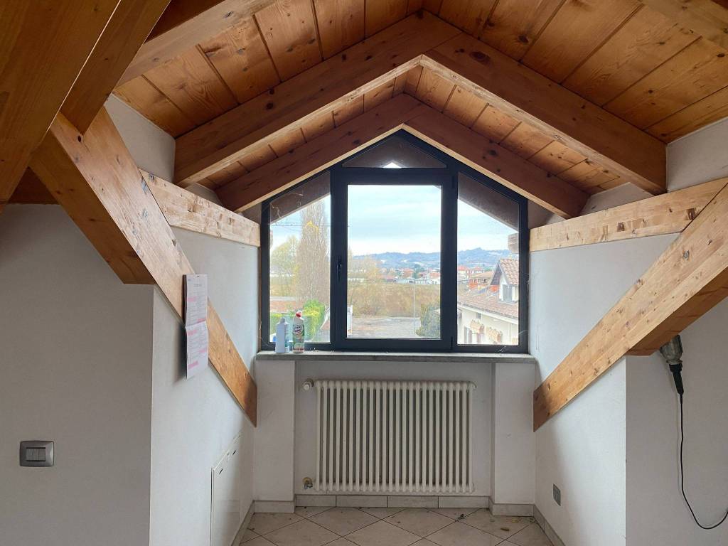 Villa a Bra in Via Regina Margherita - Foto 5