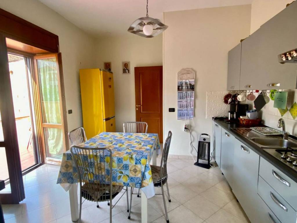 Casa indipendente a Roccapiemonte in Via Calvanese, 26 - Foto 5