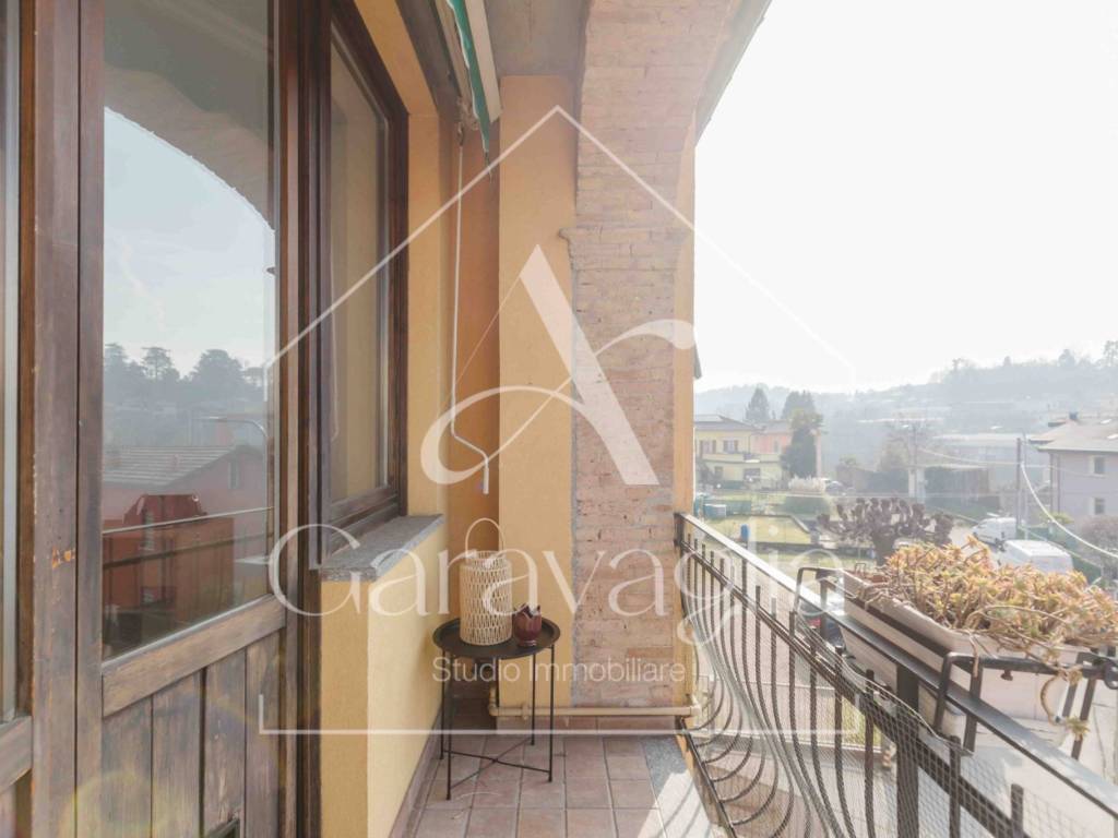 Appartamento a Varese in Via Mori - Foto 2