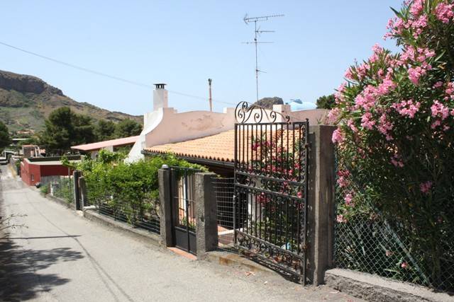 Villa a Lipari in Vico del Ficodindia - Foto 2