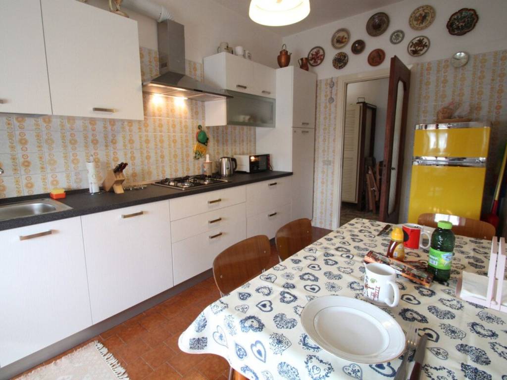 Appartamento a Baveno in Via Bertarello, 26 - Foto 3