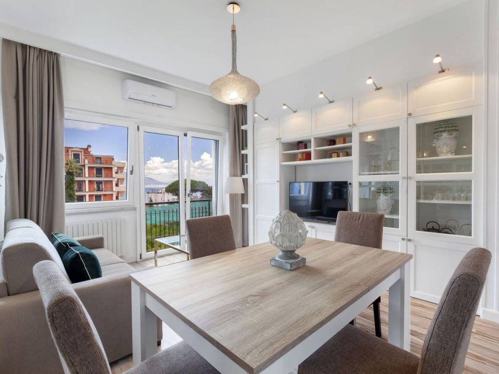 Appartamento a Sorrento in Piazza Angelina Lauro, 32 - Foto 5