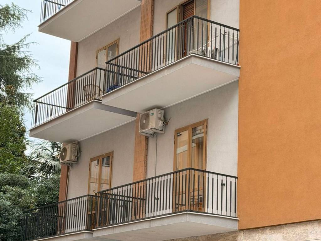 Appartamento a Salerno in Via Paolo De Granita - Foto 3