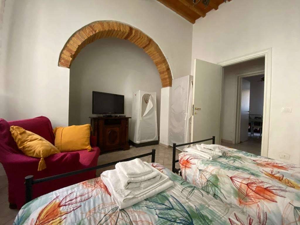 Appartamento a Livorno in viale italia, 45 - Foto 2