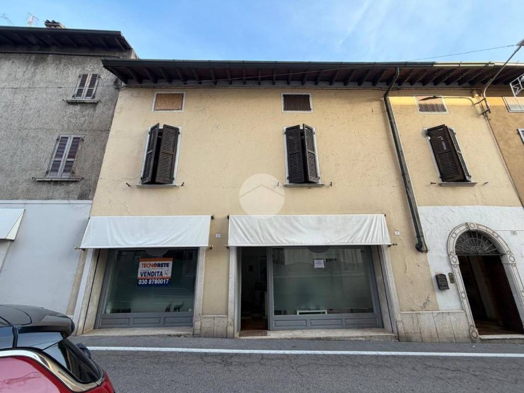 Immobile a Lonato del garda in Via della Repubblica, 20 - Foto 2
