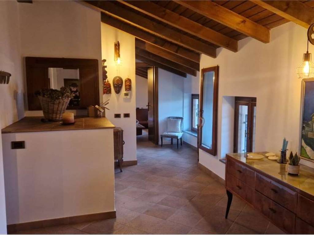 Appartamento a Sesto calende in via lombardia, 36 - Foto 5