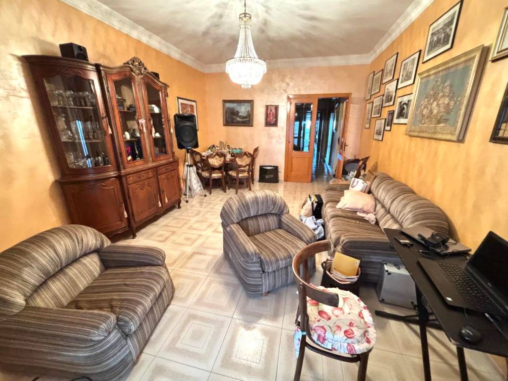 Appartamento a Turi in Via Guglielmo Cisternino - Foto 3