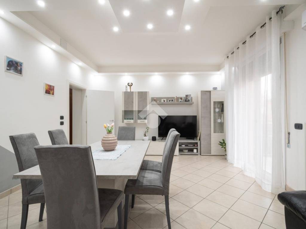 Appartamento a Carpi in Via Luigi Galvani, 29 - Foto 3