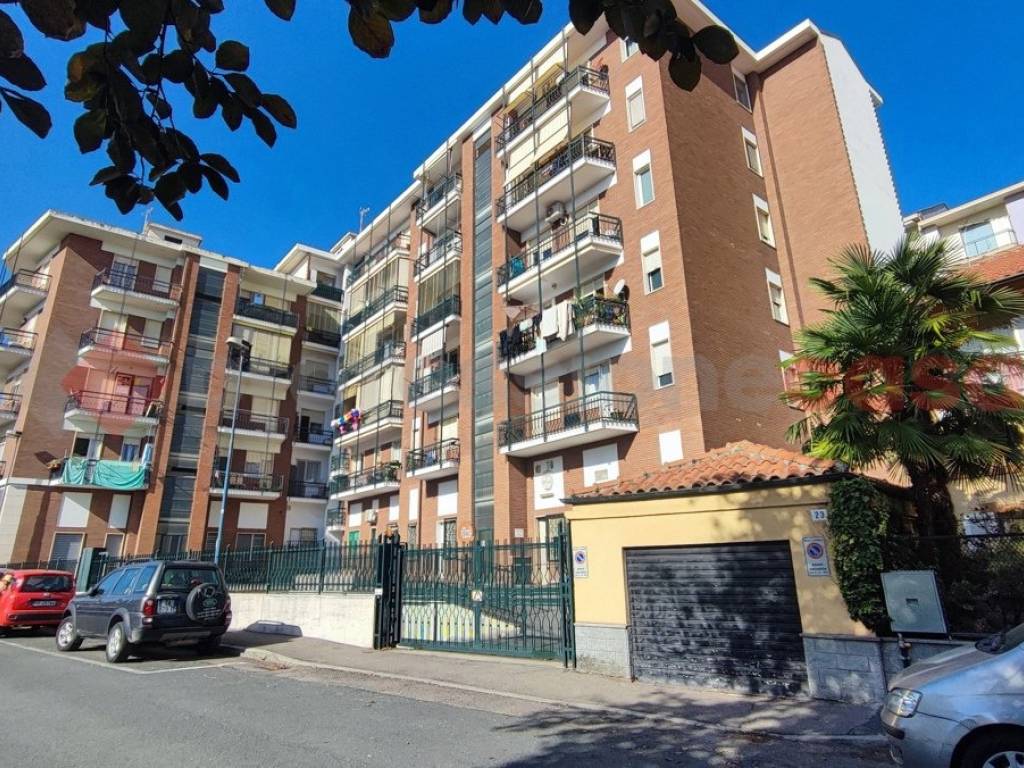 Box / garage a Pinerolo in via cernaia, 21 - Foto 2