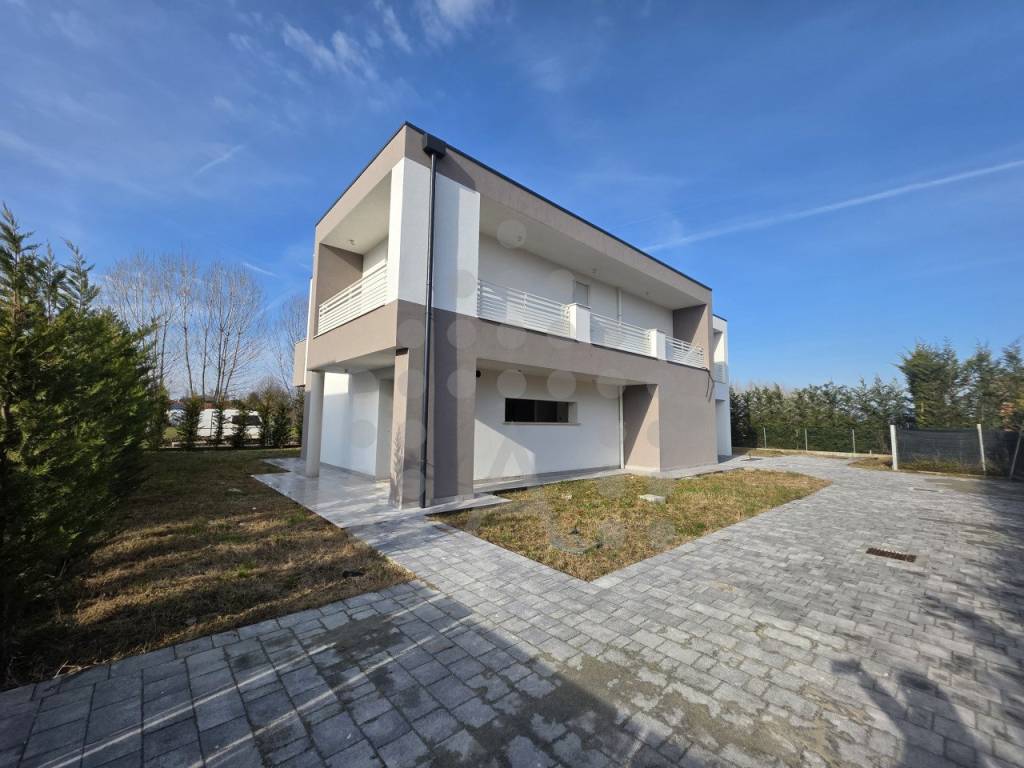Villa a Abano terme in Via San Lorenzo - Foto 2