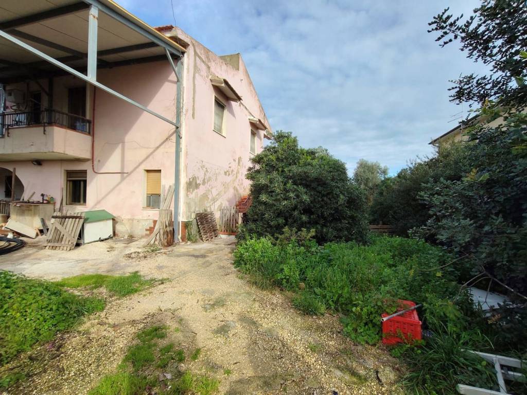 Villa a Melilli in via pergusa, 8 - Foto 2