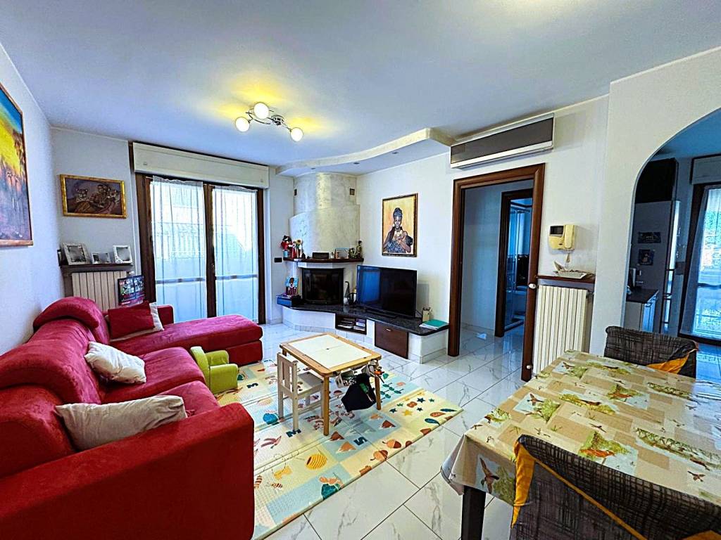 Appartamento a Nichelino in Via Giuseppe Giusti - Foto 2