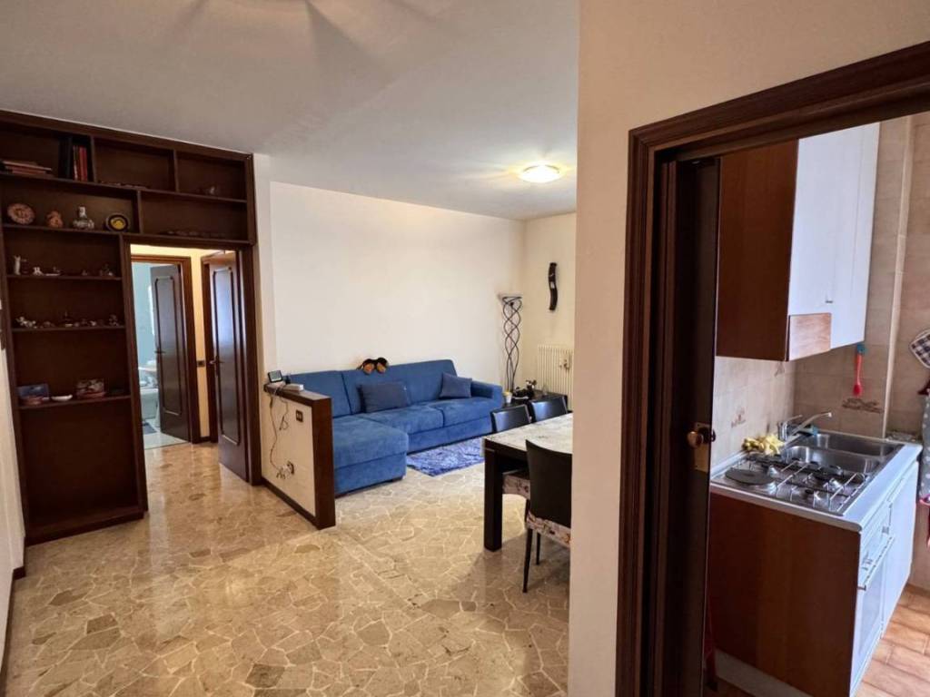 Appartamento a Canzo in Via A. De Gasperi, 2 - Foto 3