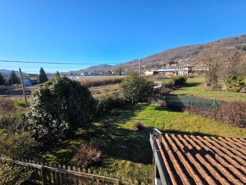 Villa a Nebbiuno in Via per Meina - Foto 4