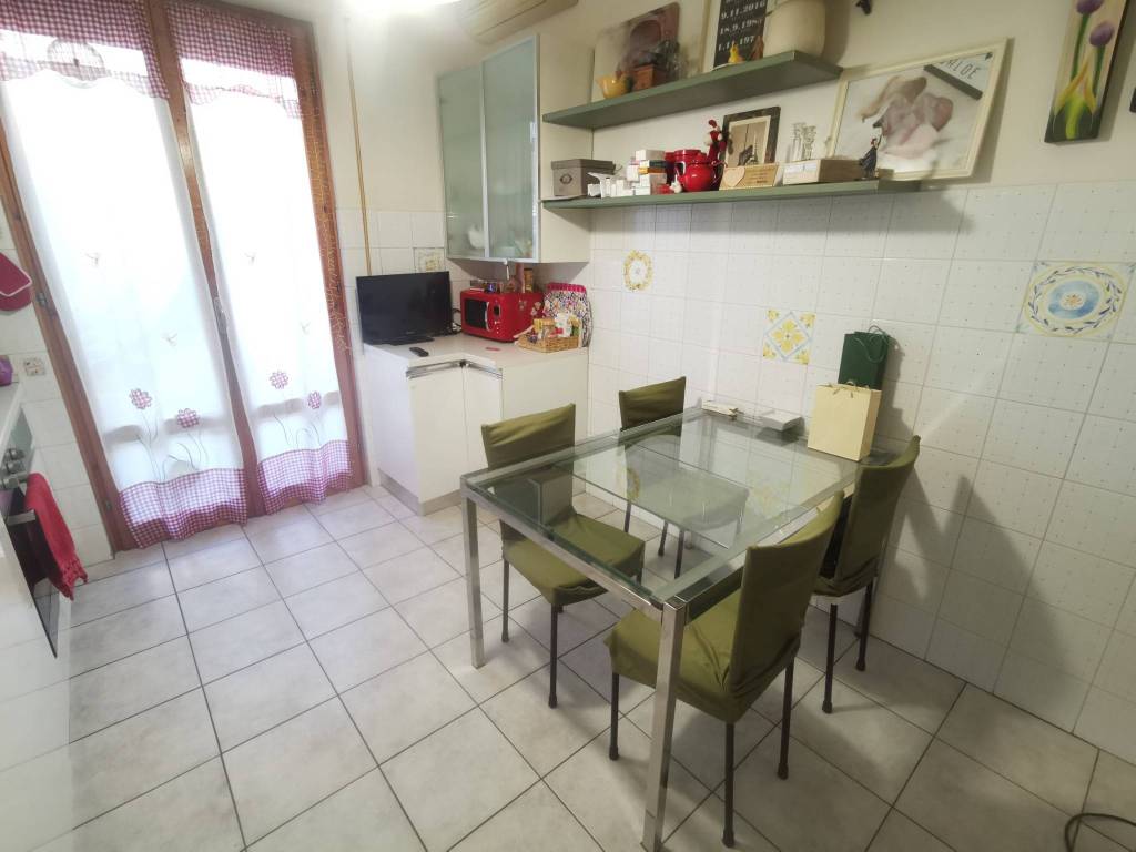Appartamento a Prato in Via Rolando Pagli - Foto 2