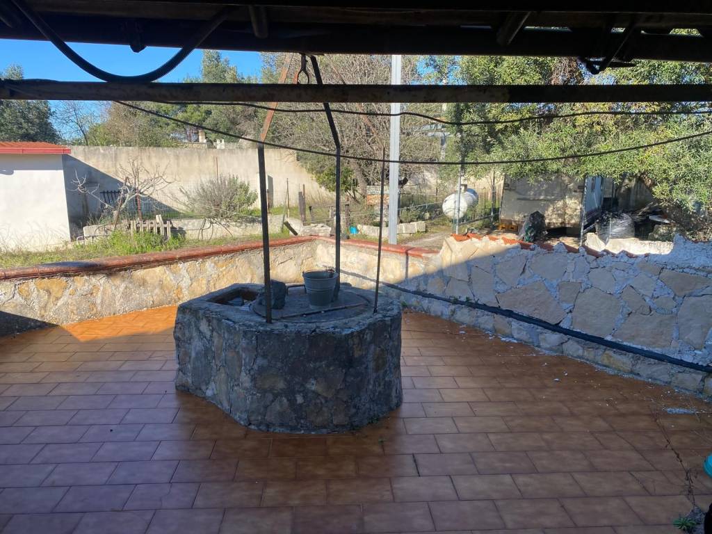Villa a Martina franca in Strada Spezzatarallo Zona H - Foto 4