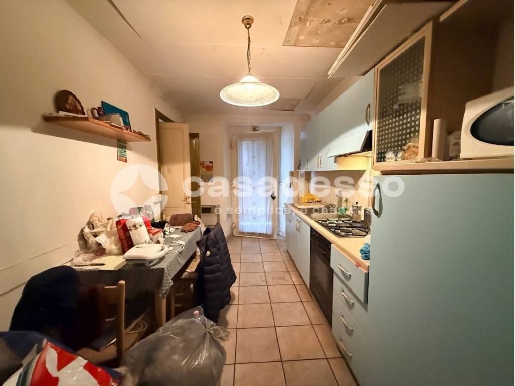 Appartamento a Borgosesia in PIAZZA CAVOUR, 1 - Foto 2