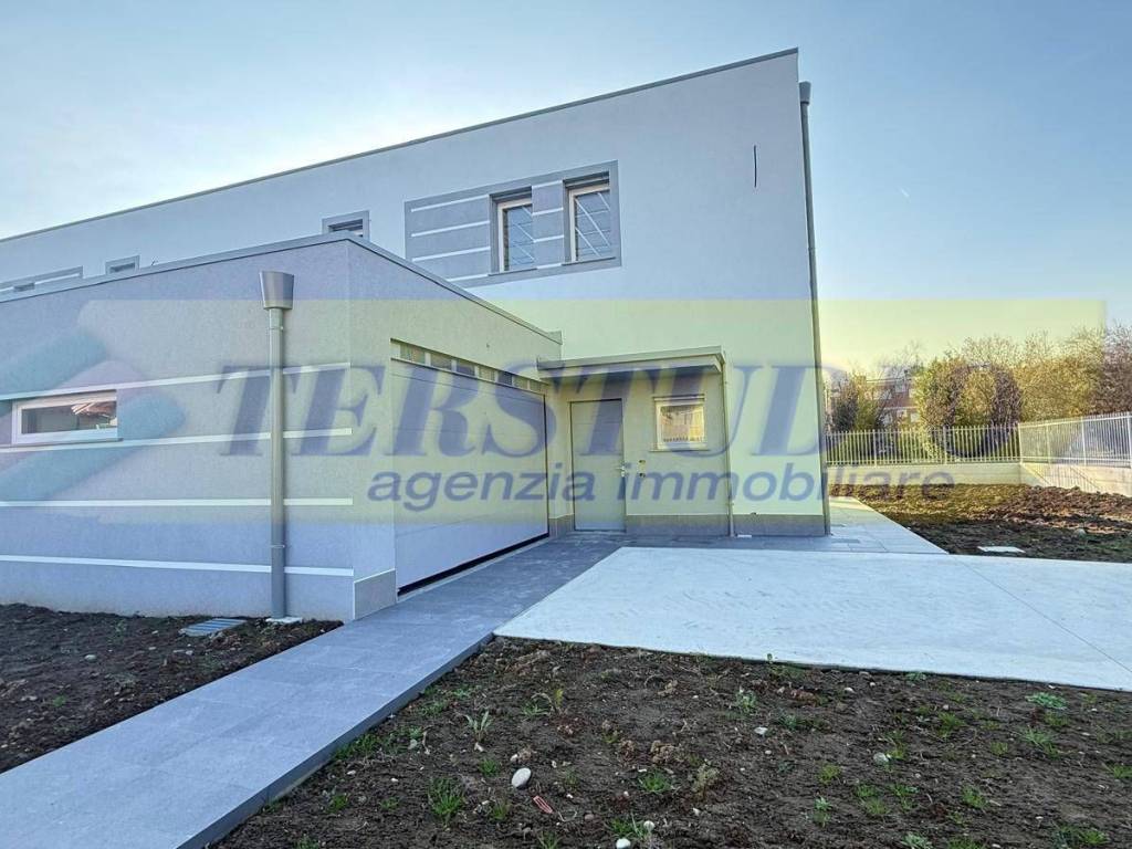Villa a Mapello in Via Gabriele D'Annunzio - Foto 2