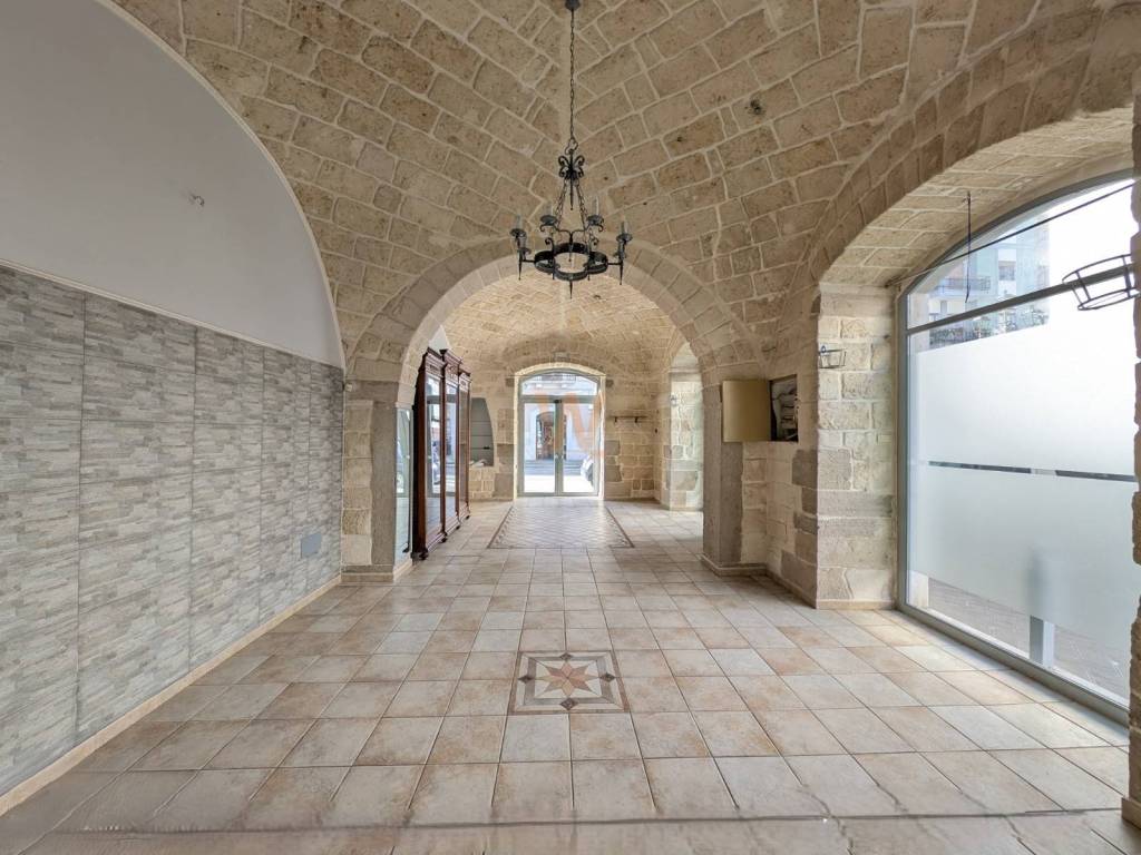 Appartamento a Trani in Corso Vittorio Emanuele II, 19 - Foto 3